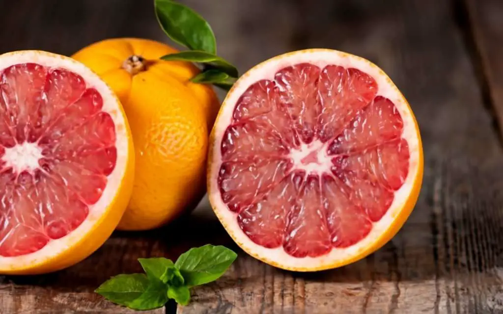 Red Grapefruit Nutrition Facts And 5 Health Benefits